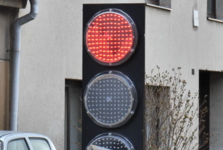 Oprava mostu v Tučapech se blíží do cíle. Průjezd obcí ale pořád řídí semafor